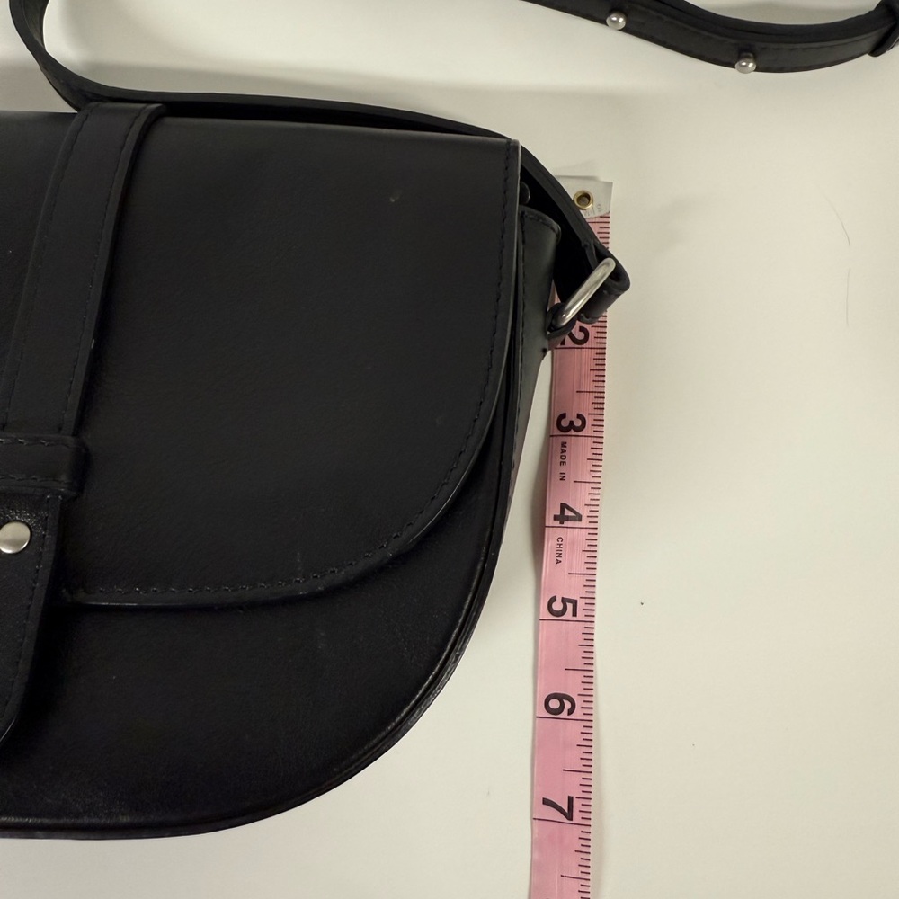 American Eagle | Black Leather Crossbody Bag - Picture 7 of 8